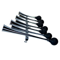 Tuned Taxi Horns for One Man, Two Guvnors